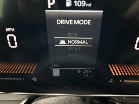 New 2026 Kia Carnival FWD image 22