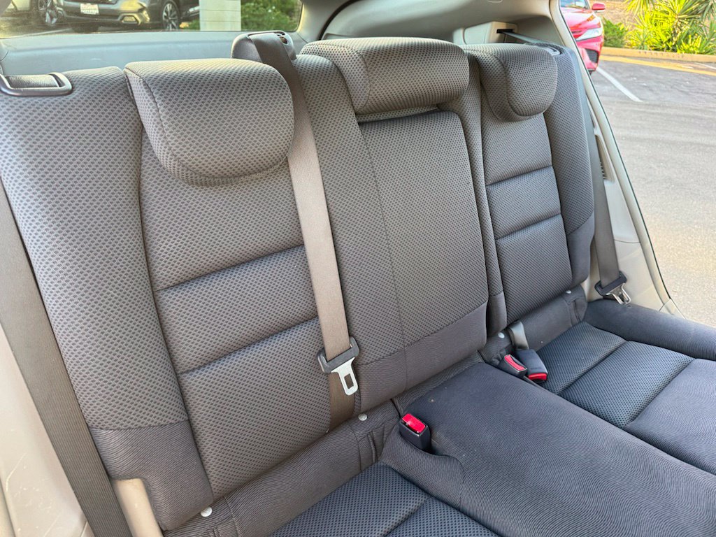 Used 2010 Honda Insight EX image 18