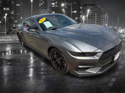 Used 2024 Ford Mustang Premium RWD image 8