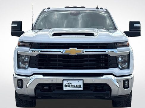 Used 2025 Chevrolet Silverado 2500 LT w/ All Star Edition AWD/4WD image 11