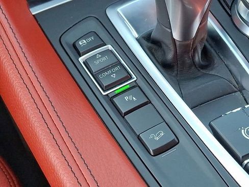 Used 2017 BMW X6 xDrive35i image 27