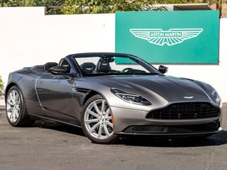Used 2019 Aston Martin DB11 Volante video 1