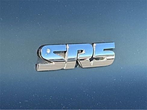 Used 2019 Toyota 4Runner SR5 image 21