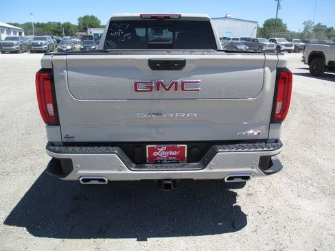 New 2026 GMC Sierra 1500 AT4 w/ AT4 Premium Package AWD/4WD image 7