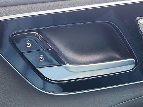 New 2026 Mercedes-Benz C 300 Sedan image 27