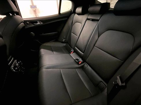 Used 2019 Kia Stinger GT1 image 25