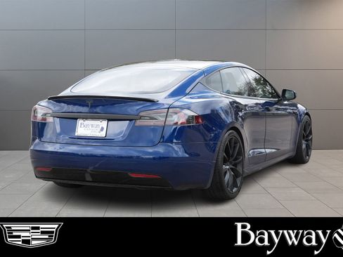 Used 2017 Tesla Model S 60D image 5
