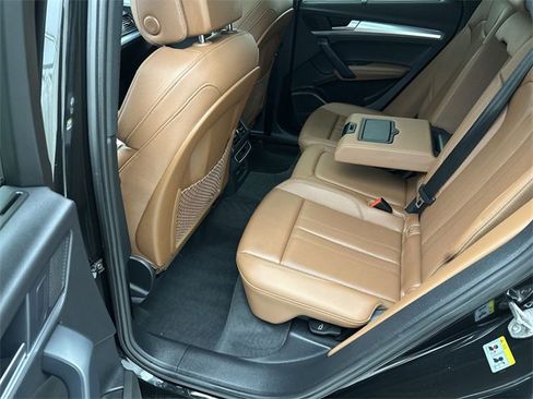 Certified 2025 Audi Q5 2.0T Premium Plus w/ Premium Plus Package image 23