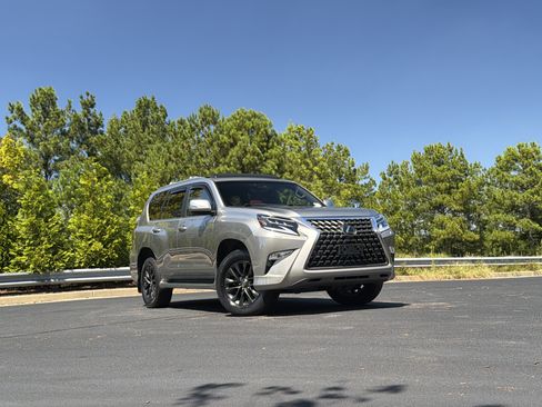 Used 2023 Lexus GX 460 Premium w/ Premium Package AWD/4WD image 35