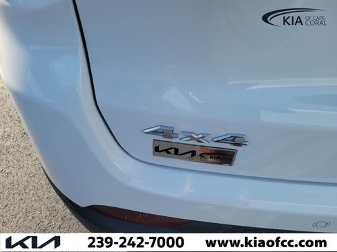 Used 2024 Jeep Compass Limited AWD/4WD image 12