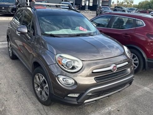 Used 2016 FIAT 500X Trekking AWD/4WD image 2