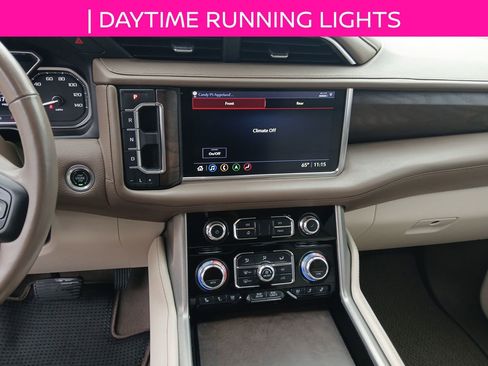 Used 2021 GMC Yukon Denali w/ LPO, Illumination Package image 13