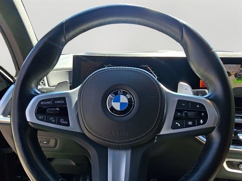 Used 2024 BMW X5 xDrive40i w/ M Sport Package AWD/4WD image 20