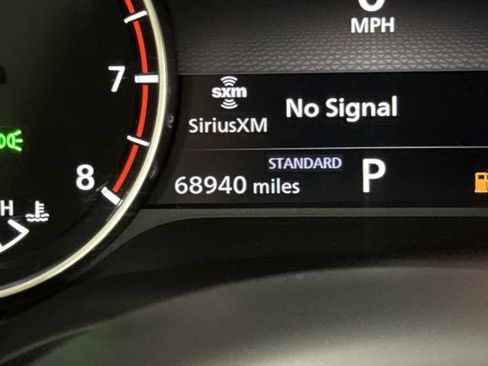 Used 2024 Nissan Rogue SV FWD image 13