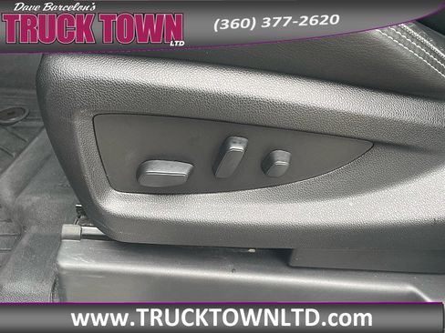 Used 2019 GMC Yukon Denali w/ Denali Ultimate Package AWD/4WD image 38