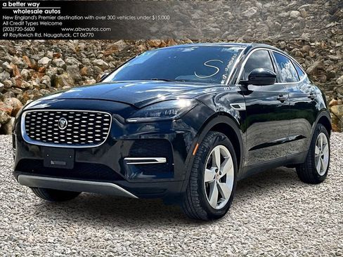 Used 2022 Jaguar E-PACE SE image 1