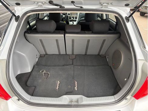 Used 2010 Toyota Matrix S FWD image 21