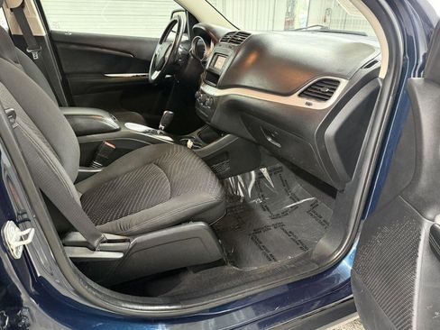 Used 2014 Dodge Journey American Value Package w/ Flexible Seating Group FWD image 30
