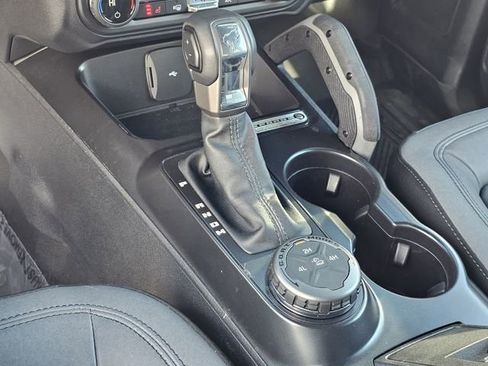 Certified 2024 Ford Bronco Big Bend image 19