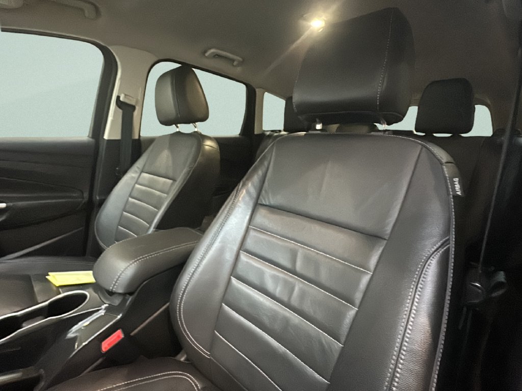 Used 2015 Ford Escape Titanium AWD/4WD image 15
