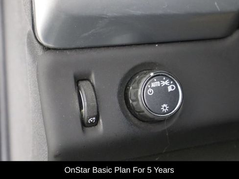 Used 2018 Chevrolet Tahoe 2WD image 20