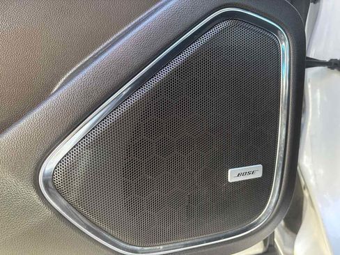 Used 2016 Chevrolet Suburban LTZ image 8