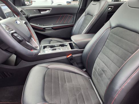 Used 2024 Ford Edge ST-Line AWD/4WD image 3