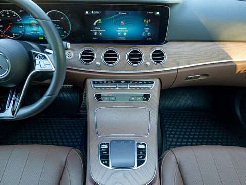 Used 2022 Mercedes-Benz E 450 4MATIC All-Terrain Wagon w/ Sun Protection Package image 47