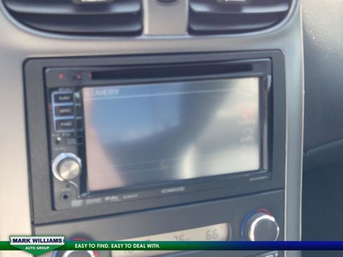 Used 2006 Chevrolet Corvette Z06 w/ Preferred Equipment Group image 17