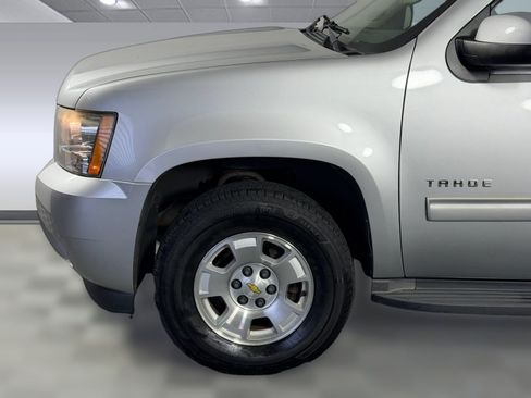 Used 2013 Chevrolet Tahoe LT RWD image 12