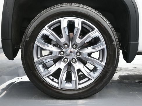 Used 2024 GMC Sierra 1500 Denali w/ Denali Reserve Package image 17