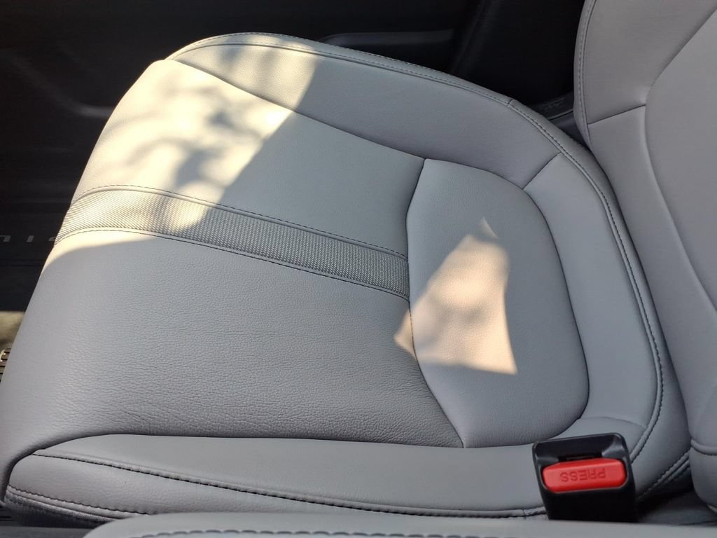 Used 2025 Honda Pilot EX-L image 23