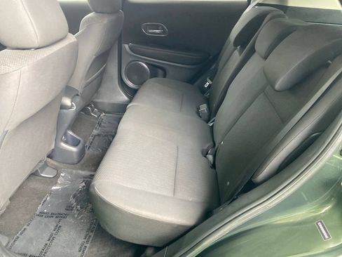 Used 2017 Honda HR-V EX image 39
