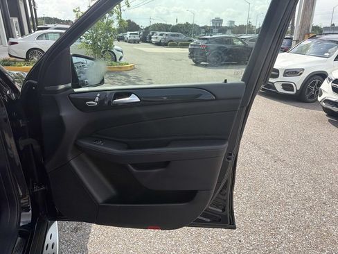 Used 2018 Mercedes-Benz GLE 350 image 14