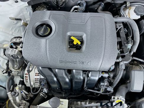 Certified 2020 Kia Forte GT-Line image 27