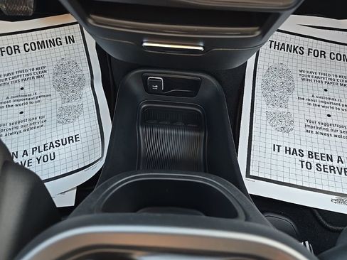 New 2026 Chrysler Pacifica Select w/ S Appearance Package image 36