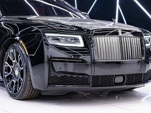 Used 2022 Rolls-Royce Ghost Black Badge AWD/4WD image 6