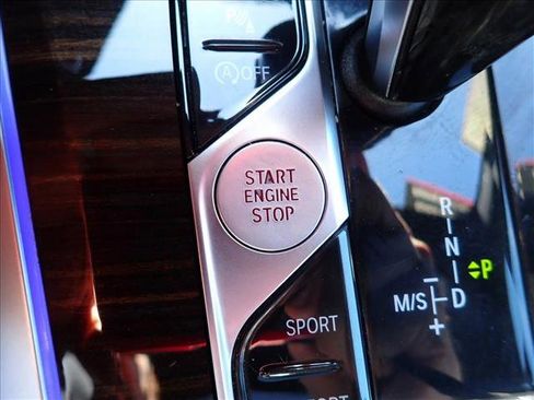 Used 2019 BMW X5 xDrive40i w/ Off-Road Package image 21