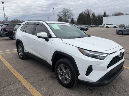 Certified 2025 Toyota RAV4 XLE w/ Convenience Package image 3