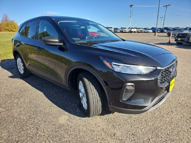 Used 2025 Ford Escape Active AWD/4WD image 7