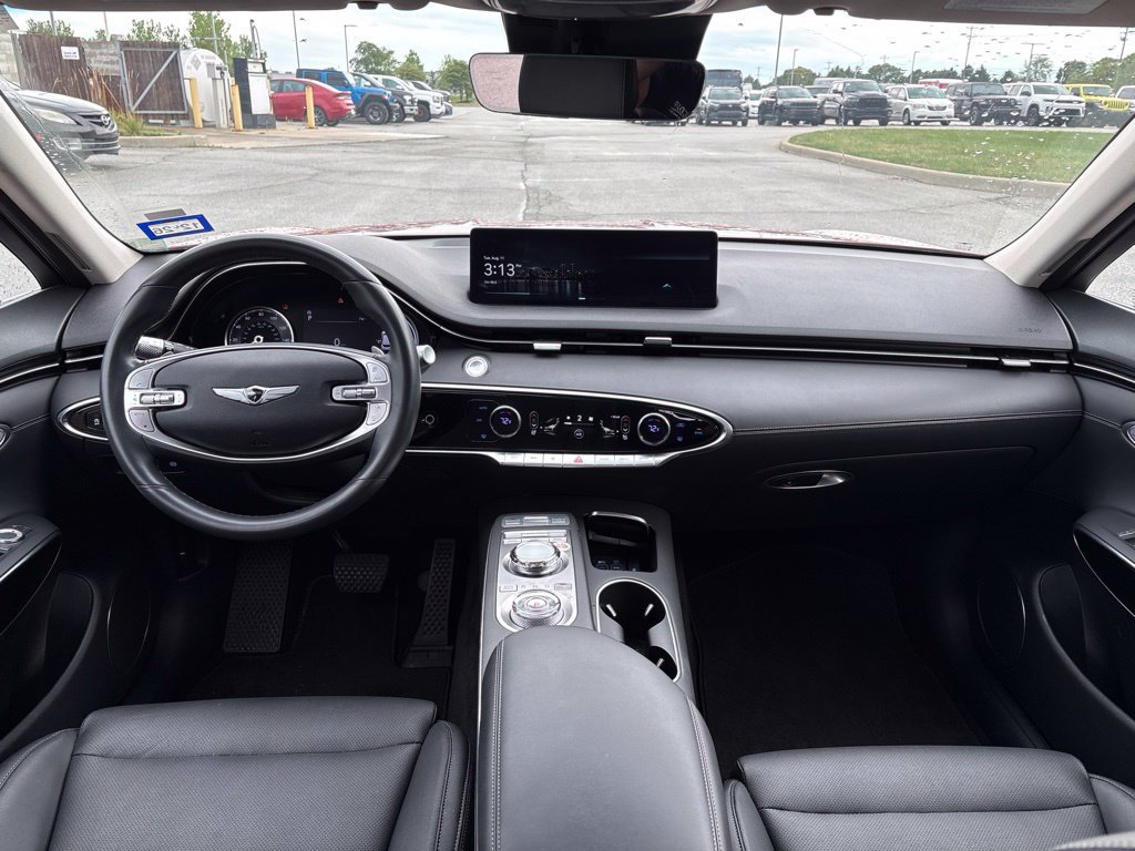 Used 2025 Genesis GV70 2.5T AWD/4WD image 19