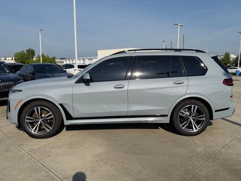 New 2026 BMW X7 xDrive40i AWD/4WD image 4