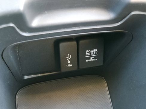 Certified 2019 Honda CR-V LX image 10