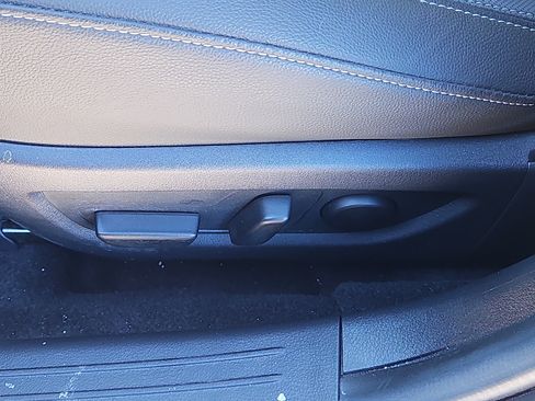 Certified 2025 MAZDA CX-50 AWD 2.5 S w/ Weather Package image 15