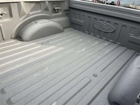 Used 2019 Ford F150 Raptor w/ Equipment Group 802A Luxury image 4