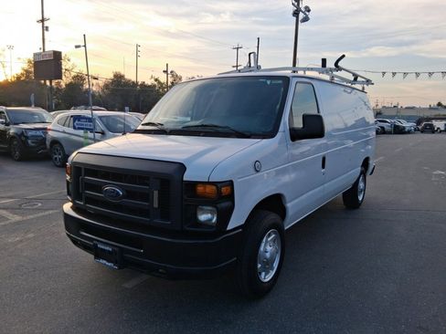 Used 2013 Ford E-150 and Econoline 150 w/ PWR Group image 3