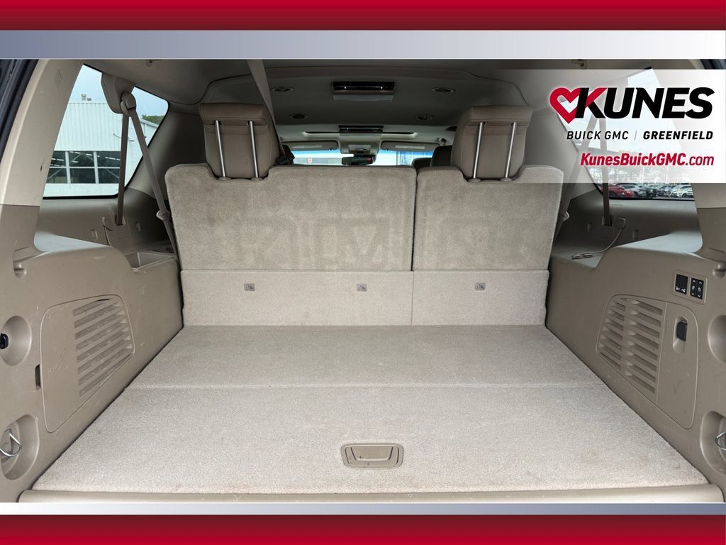 Used 2015 Chevrolet Suburban LTZ AWD/4WD image 37