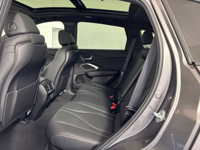 Used 2025 Acura RDX SH-AWD image 19