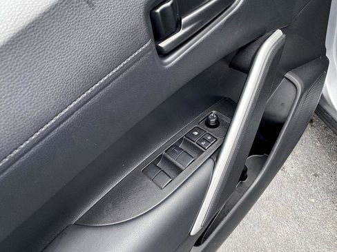 Certified 2025 Toyota Corolla Cross AWD Hybrid image 10