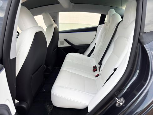 Used 2024 Tesla Model 3 RWD image 44